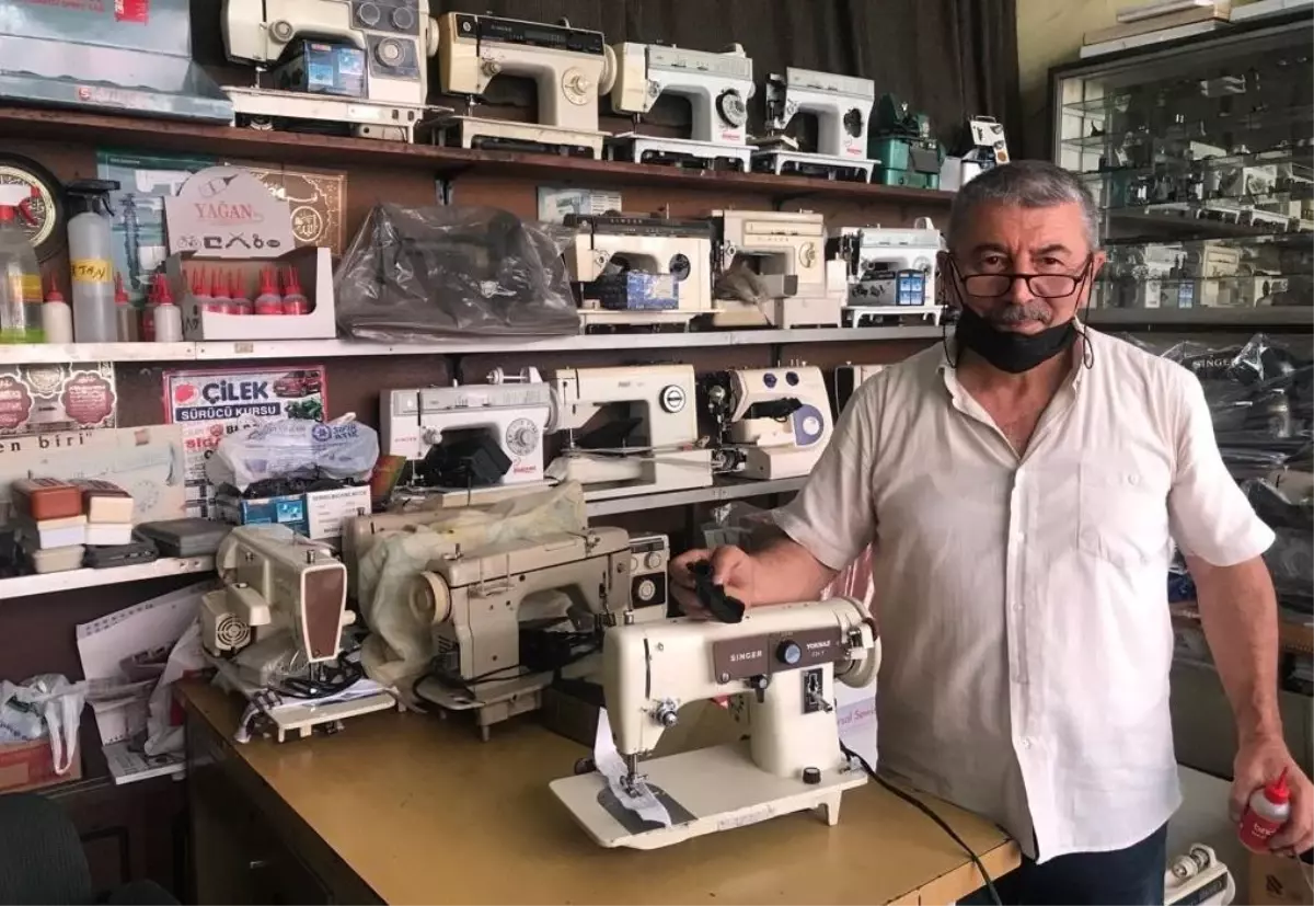 ZONGULDAK - Eski dikiş makineleri Kazım ustanın elinde 'hayata' dönüyor