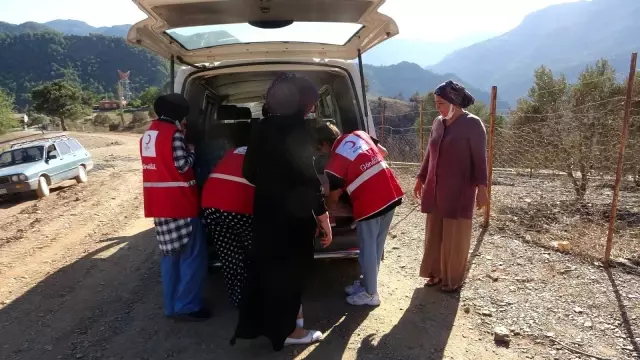 Kozan'da yangının yaraları imece usulü sarılıyor