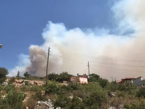ÜLKENİN HER TARAFINDAN YARDIM YAĞIYOR
