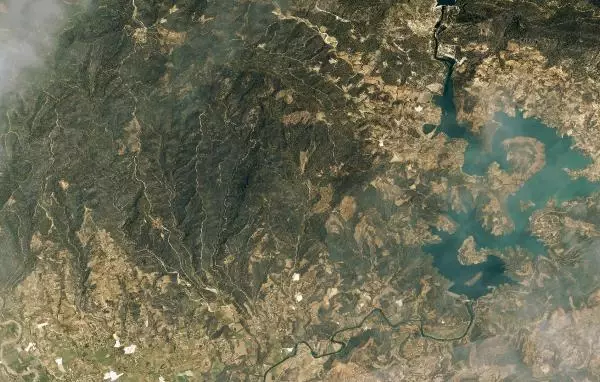 Son dakika gündem: Marmaris ve Manavgat'taki yangın uzaydan görüntülendi