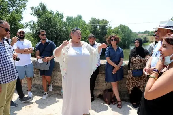PROF. DR. KYUCHUKOV: 2 AĞUSTOS'TA NAZİLER 4 BİN 300 ROMAN'I FIRINLARA SOKTU