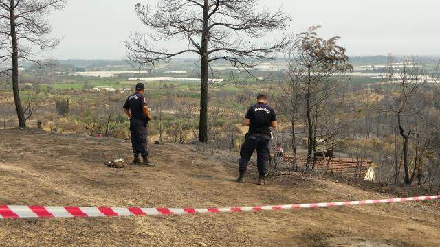 Son Dakika: Manavgat'taki yangından bir acı haber daha! Hasar gören evde bir çiftin cansız bedeni bulundu