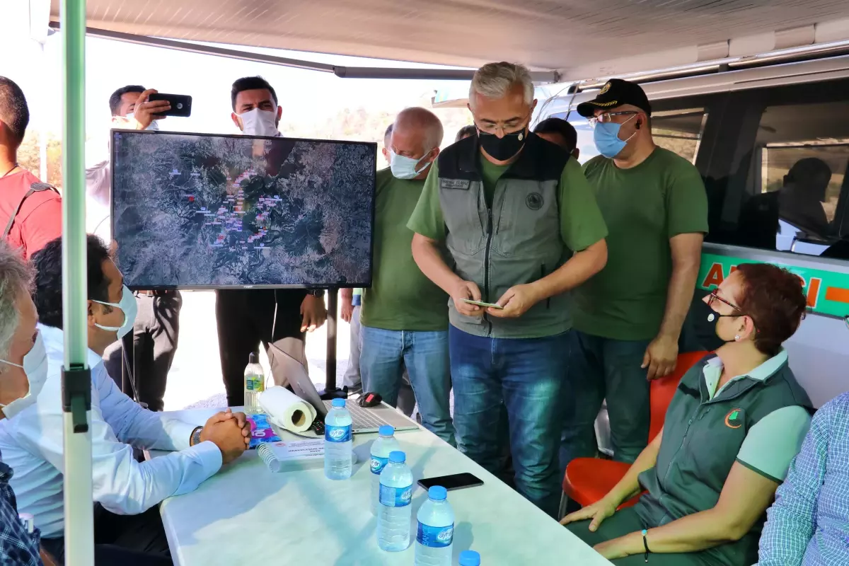 Son dakika haberi | Tarım ve Orman Bakan Yardımcısı Işıkgece, Osmaniye'de Yangın Yönetim Merkezini ziyaret etti