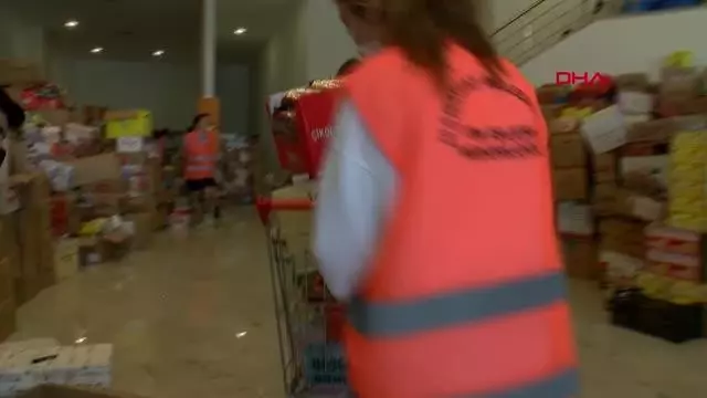 ÜLKENİN HER TARAFINDAN YARDIM YAĞIYOR