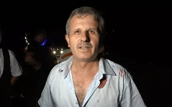 ARNAVUTKÖY'DE 2 OTOMOBİLİN ÇARPIŞTIĞI KAZADA ANNE VE 2 OĞLU YARALANDI