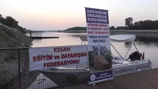 Auschwitz kampında öldürülen Romanlar anıldı