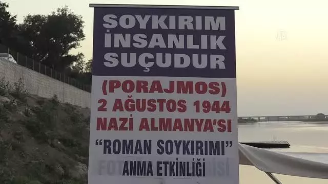 Auschwitz kampında öldürülen Romanlar anıldı