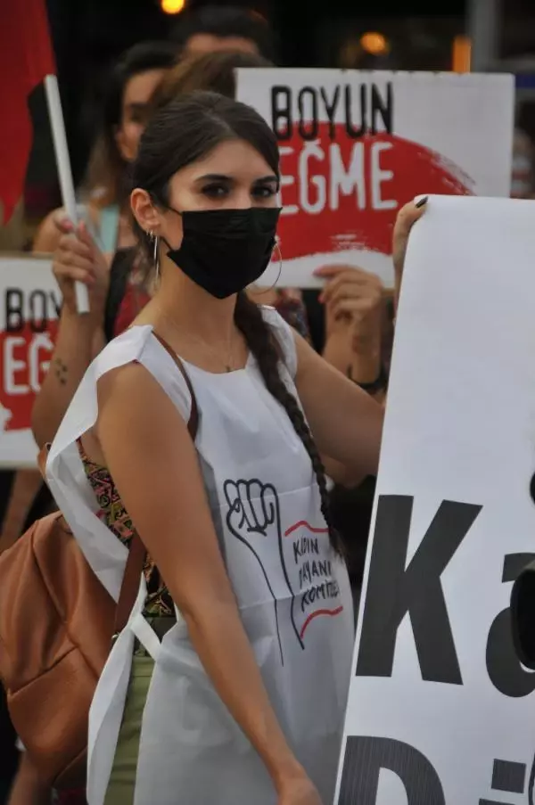 VAHŞİ CİNAYETE PROTESTO