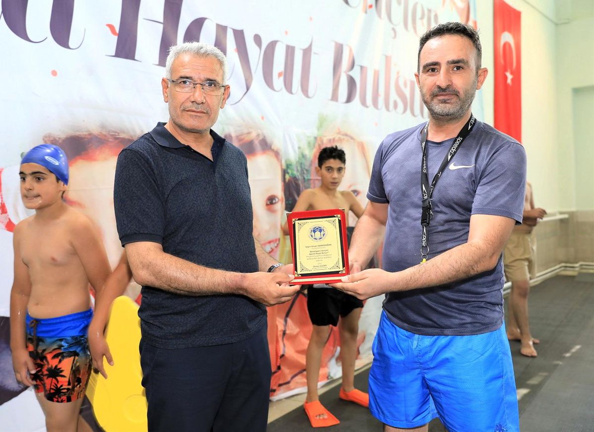 Battalgazi'deki yüzme kursu yoğun ilgi görüyor
