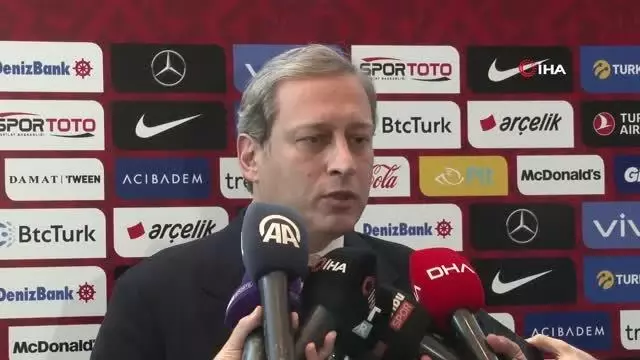 Burak Elmas: Falcao ve Feghouli'den kulüp bulmalarını istedik