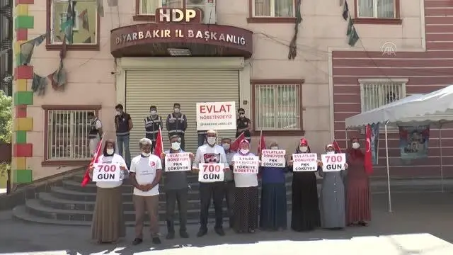 DİYARBAKIR - Diyarbakır anneleri 700 gündür evlatları için nöbette