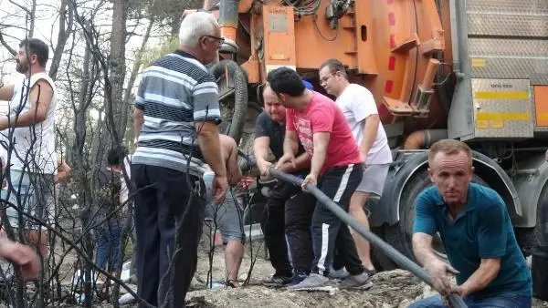 Son dakika haber! İzmir'de orman yangını (2)