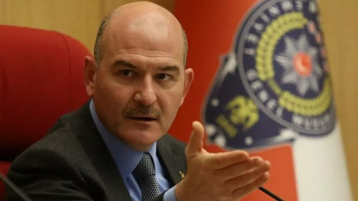 Son Dakika! Bakan Soylu'dan yangınlardaki sabotaj iddialarına yanıt: 300 ihbar geldi, tek tek ilgileniyoruz