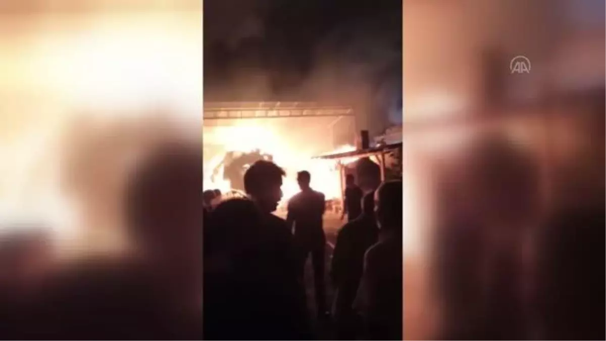 Son dakika! Suluova'da çıkan yangında samanlık yandı