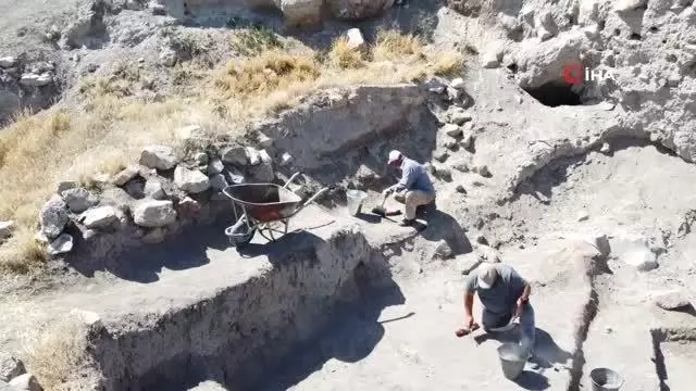 5 bin 500 yıllık Çadır Höyük'te kazı çalışmaları başladı