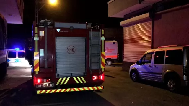 Karısını ve çocuklarını darp eden şüpheli, kapısı kırılarak girilen evde yakalandı