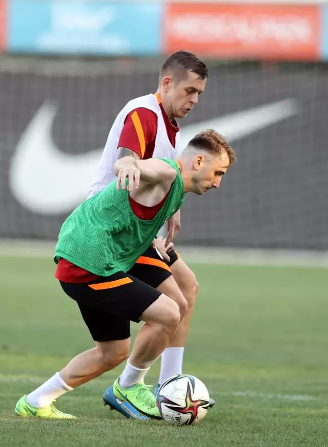 Galatasaray, St. Johnstone maçının taktiğini çalıştı