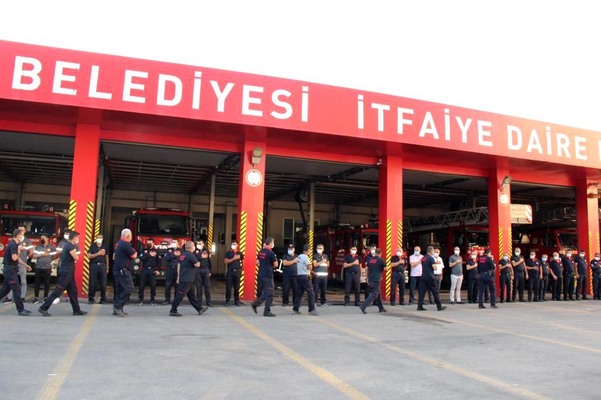 Kayseri İtfaiyesi'nden bu kez Marmaris'e 5 araç 15 personel ile destek - Vimarsana News