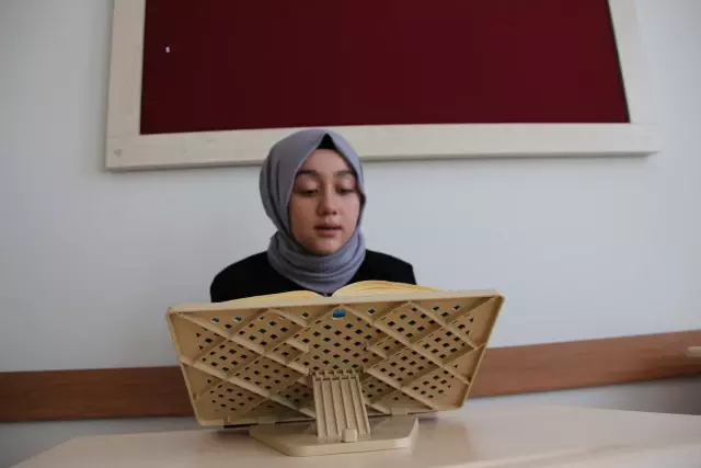 15 yaşındaki İrem 3 ayda hafız oldu (2)