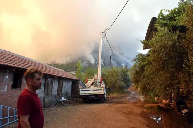 Köyceğiz'de 5 mahalle tahliye edildi