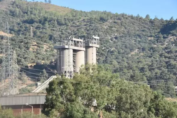 Milas yangınının ulaştığı mahallede 3 ev yandı; Çökertme'de alevler kontrol altında (2)