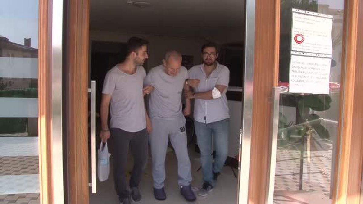 Yeşilçam'ın ünlü yönetmeni Kunt Tulgar, yaşamını huzurevinde sürdürüyor