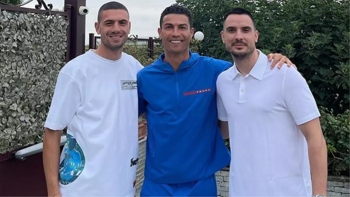 Cristiano Ronaldo, Atalanta'ya transfer olan Merih Demiral'ın evine giderek milli futbolcumuza veda etti