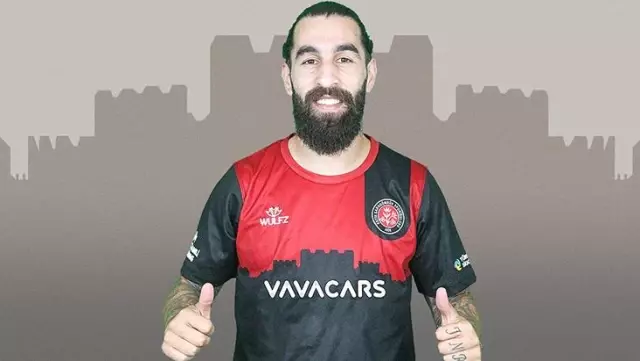 Fatih Karagümrük, Galatasaray'dan Jimmy Durmaz'ı takımına kattı