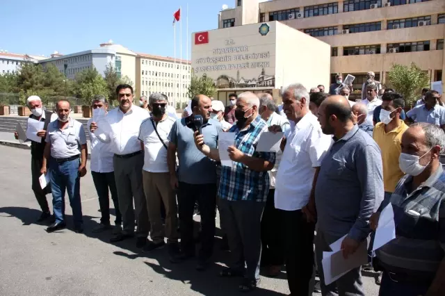 HDP'nin mağdur ettiği taksiciler belediyeye başvurdu