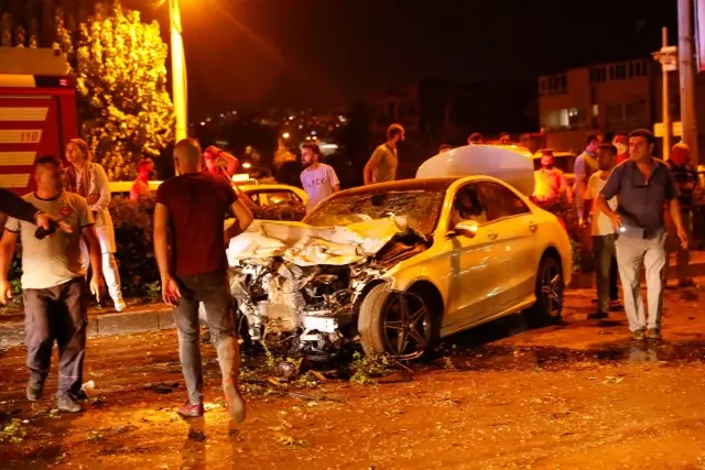 son dakika izmir de polis araci ile otomobil boyle carpisti 1 sehit 1 i polis 4