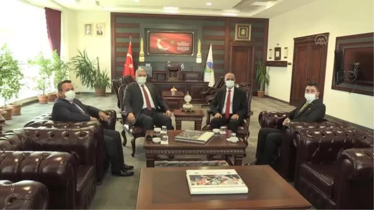 Jeotermal ve tarım projeleri iş dünyasına tanıtıldı