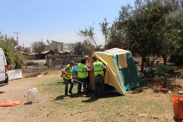 MANAVGAT'TAKİ BÜYÜK YANGIN; ÇADIRLAR KURULUYOR