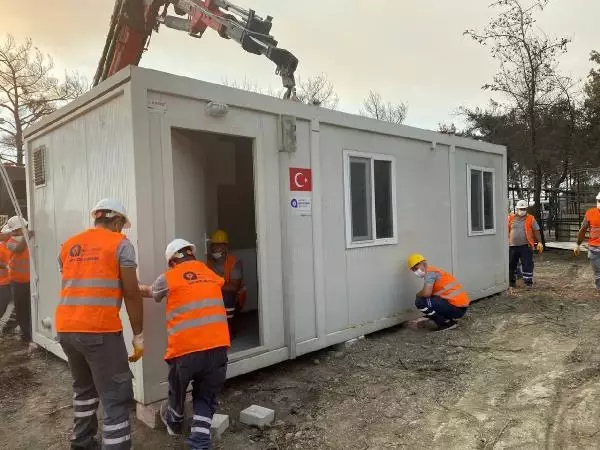 MANAVGAT'TAKİ BÜYÜK YANGIN; ÇADIRLAR KURULUYOR