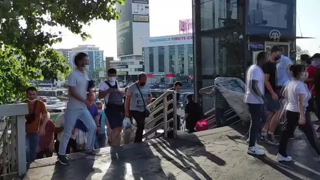 Mesai saatinin bitimiyle trafikte yoğunluk oluştu