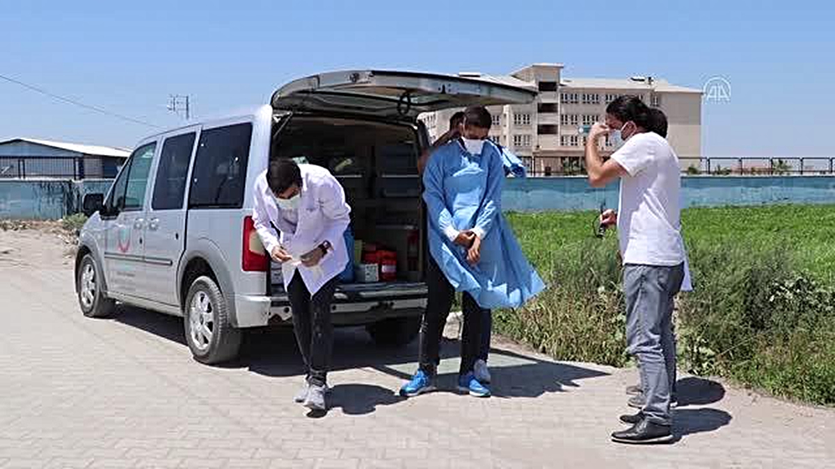 Mevsimlik tarım işçilerine çadırlarında aşı hizmeti - Vimarsana News