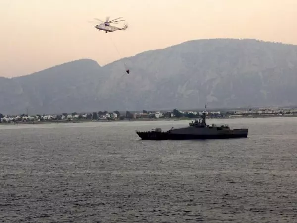 Muğla'ya karakol botu ve çıkarma gemisi sevk edildi