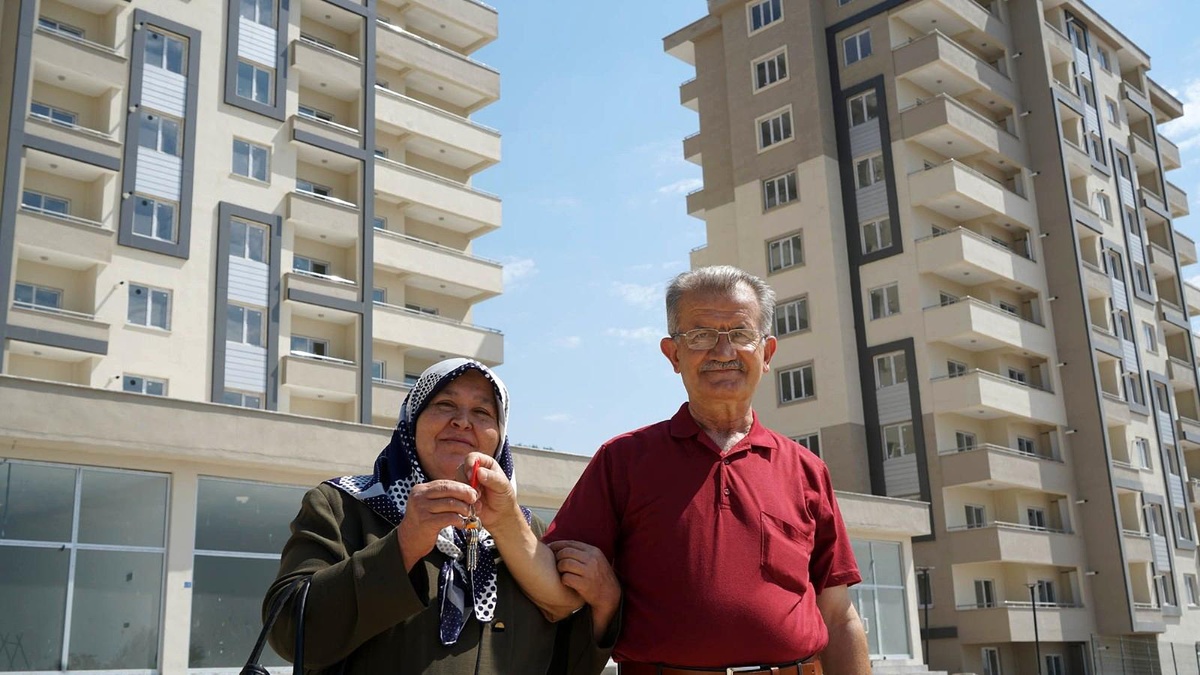 Saçaklızade'de konutların teslimi başladı - Vimarsana News