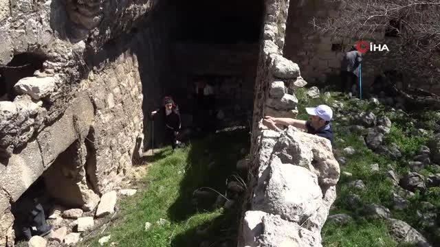 Şırnak Gabar Dağında bin 700 yıllık Manastır keşfedildi