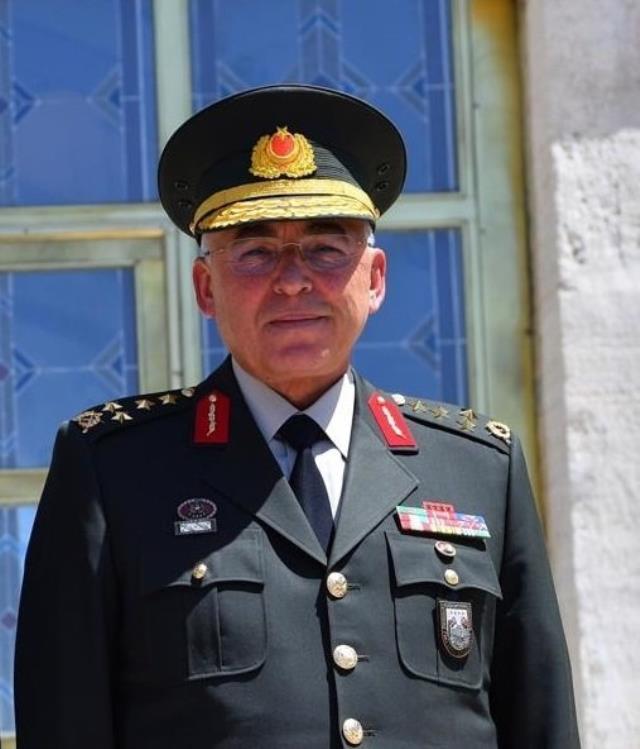 Son Dakika: Yüksek Askeri Şura toplantısı sona erdi! Kara Kuvvetleri Komutanlığı'na Orgeneral Musa Avsever getirildi