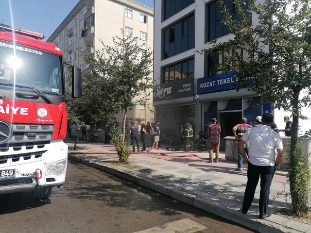 tekel bayisinin deposu alevlere teslim oldu 3 14309609 o