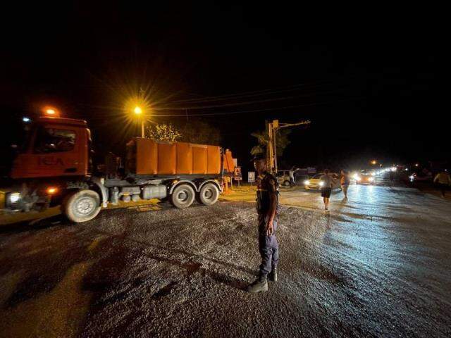 Termik santral yangını nedeniyle tahliye edilen Ören'de uzun araç kuyrukları oluştu