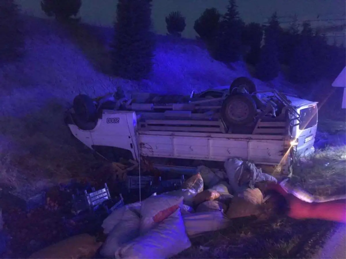 Son dakika... Uşak'ta trafik kazası: 6 yaralı