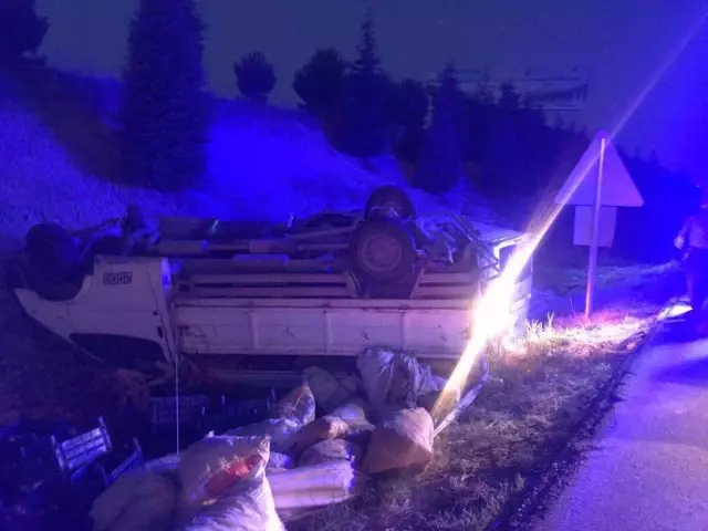 Son dakika... Uşak'ta trafik kazası: 6 yaralı