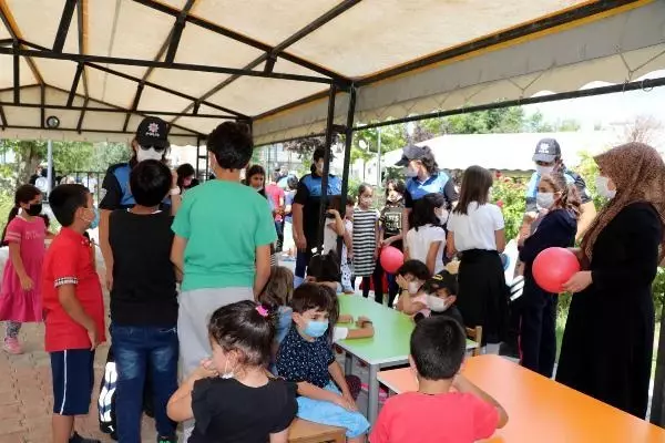 VAN'DA SEVGİ EVLERİ'NDE KALAN ÇOCUKLAR EĞLENDİ