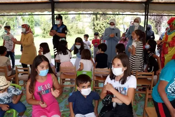VAN'DA SEVGİ EVLERİ'NDE KALAN ÇOCUKLAR EĞLENDİ