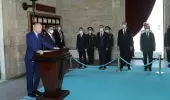 Cumhurbaşkanı Erdoğan Anıtkabir'de! Özel Defteri imzalayıp bir not yazdı: İşaret ettiğin gibi ülkemiz için mücadele ediyoruz Cumhurbaşkanı Erdoğan Anıtkabir'de! Özel Defteri imzalayıp bir not yazdı: İşaret ettiğin gibi ülkemiz için mücadele ediyoruz