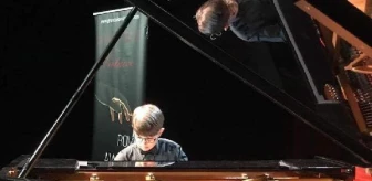 15 yaşındaki piyanist Mert, Avusturya'da Joseph Haydn Konservatuvarı'nda eğitim alacak