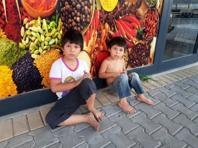 4 yaşındaki Hasan ailesini yanmaktan kurtardı