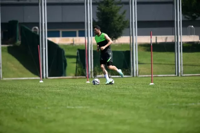 Bursaspor'da yeni dönem hazırlıkları sürüyor