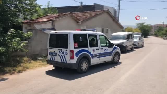 evinin calan kapisini acti silahla vuruldu 3 14312111 o